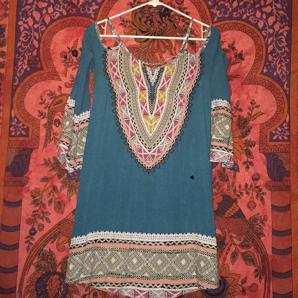 Dress - Picture 2 of 2